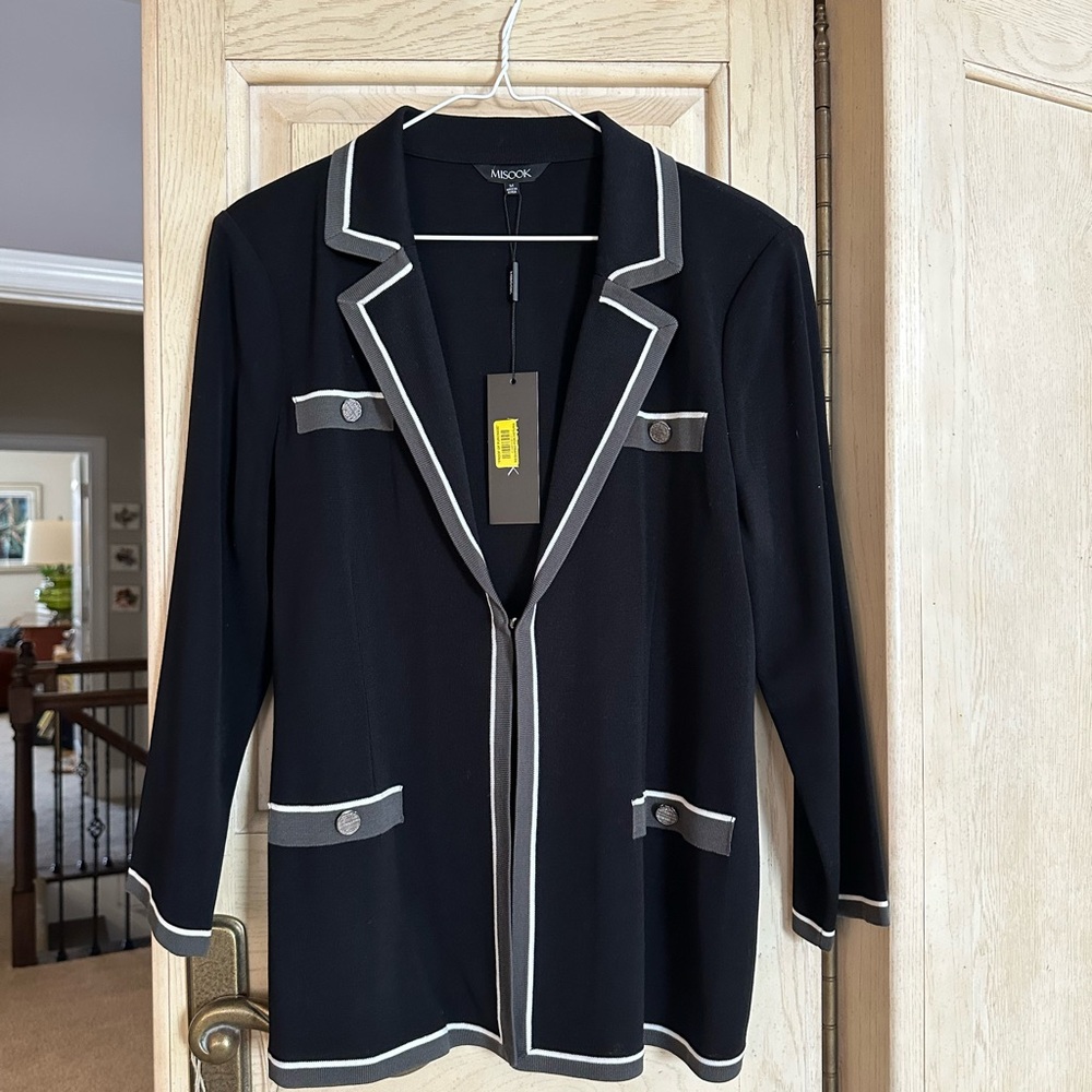 Misook Black and Gray Tailored Blazer with White Trim